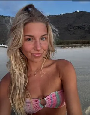 Aniela Leon OnlyFans Leaked Free Thumbnail Picture - #eAQ4Tt9vAR