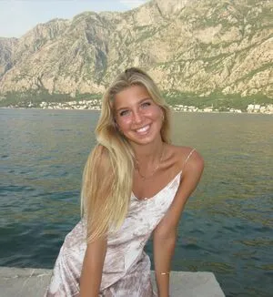 Aniela Leon OnlyFans Leaked Free Thumbnail Picture - #eR8W09PVTP