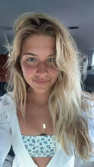 Aniela Leon OnlyFans Leaked Free Thumbnail Picture - #eX0dutuFde