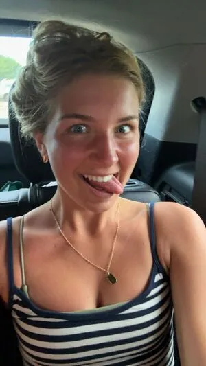 Aniela Leon OnlyFans Leaked Free Thumbnail Picture - #kafPSGQkhT