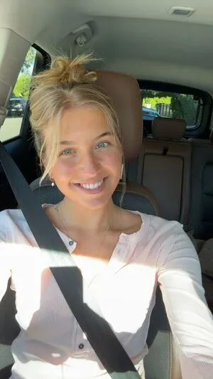 Aniela Leon OnlyFans Leaked Free Thumbnail Picture - #rnkQHx3pXp