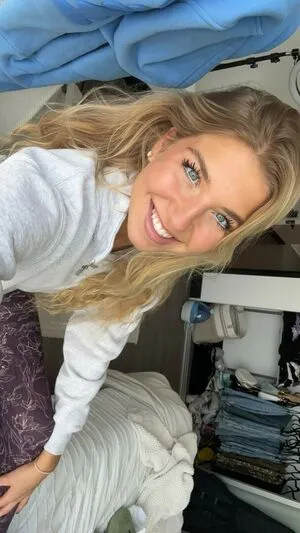 Aniela Leon OnlyFans Leaked Free Thumbnail Picture - #toxb6bE6cf