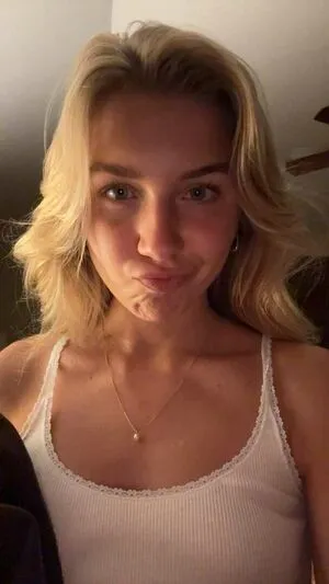 Aniela Leon OnlyFans Leaked Free Thumbnail Picture - #vUZb01GsCy