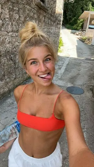 Aniela Leon OnlyFans Leaked Free Thumbnail Picture - #yxY0PDrGXQ