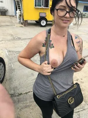 Anika Minkov OnlyFans Leaked Free Thumbnail Picture - #4eWRP2NP2d