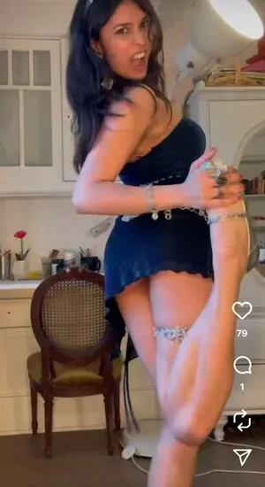 Anika Vishwanath OnlyFans Leaked Free Thumbnail Picture - #4Xg0AzyABz