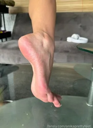Anikaprettyfeet OnlyFans Leaked Free Thumbnail Picture - #J3HtmMUyEr