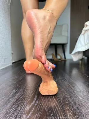 Anikaprettyfeet OnlyFans Leaked Free Thumbnail Picture - #TWITiaCCcQ