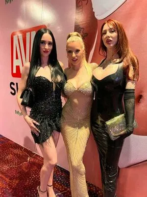 Anikka Albrite OnlyFans Leaked Free Thumbnail Picture - #aLzoKwPgmo