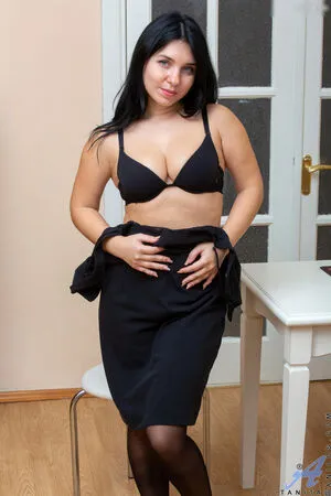 Anilos Com OnlyFans Leaked Free Thumbnail Picture - #MyoCmPomGL