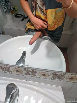 Animeistrash4 OnlyFans Leaked Free Thumbnail Picture - #u1jT403T1f