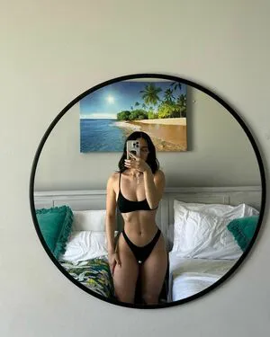 Anisia Martinez OnlyFans Leaked Free Thumbnail Picture - #mngkxwwnA3