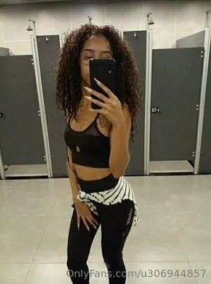 Anitasextt OnlyFans Leaked Free Thumbnail Picture - #bwL66P6aer