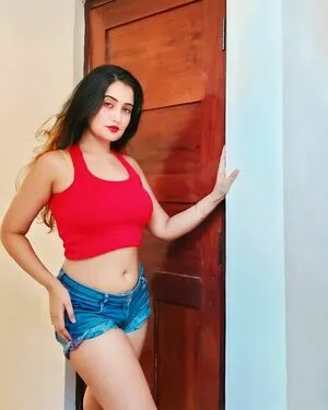 Aniza Hazel OnlyFans Leaked Free Thumbnail Picture - #7w3naeZRVq