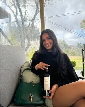 Anjali Chakra OnlyFans Leaked Free Thumbnail Picture - #rHugolkWjz