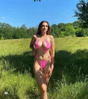 Anjelika R OnlyFans Leaked Free Thumbnail Picture - #H3h8p4ywn3