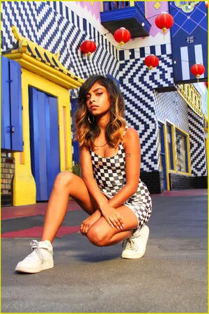 Anjini Taneja Azhar OnlyFans Leaked Free Thumbnail Picture - #JwTnm0VlS1