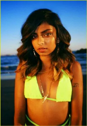 Anjini Taneja Azhar OnlyFans Leaked Free Thumbnail Picture - #XvMotqIA6P