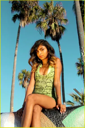 Anjini Taneja Azhar OnlyFans Leaked Free Thumbnail Picture - #wVhdgfNsxW