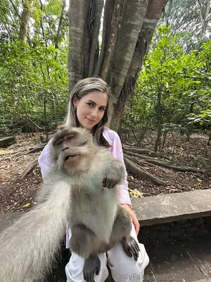 Ann Emily OnlyFans Leaked Free Thumbnail Picture - #7qaPY97z83