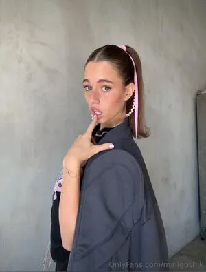 Ann Mlyg0n OnlyFans Leaked Free Thumbnail Picture - #2vu6WYIHgO