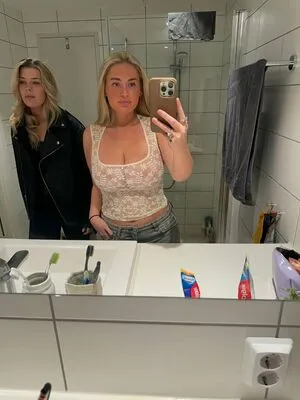 Anna OnlyFans Leaked Free Thumbnail Picture - #X4pRbPCuou