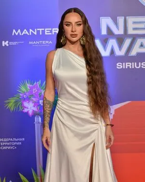 Anna Asti OnlyFans Leaked Free Thumbnail Picture - #deRxFnawv1