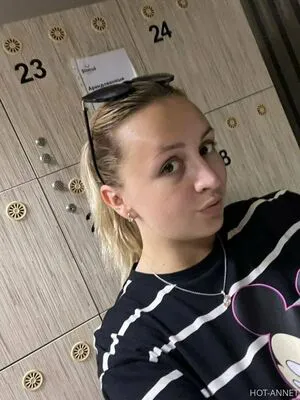 Anna Bellla OnlyFans Leaked Free Thumbnail Picture - #FJmghmF3Cn
