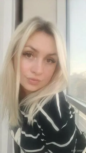 Anna Bellla OnlyFans Leaked Free Thumbnail Picture - #b7O74Kst0X