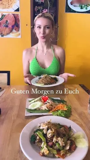 Anna Carina Woitschack OnlyFans Leaked Free Thumbnail Picture - #szcClegn4t