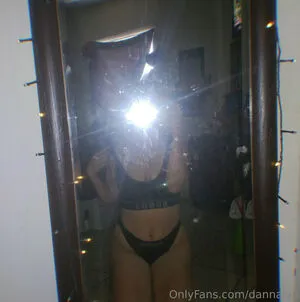 Anna Castillo OnlyFans Leaked Free Thumbnail Picture - #Pw3N5s8ABI