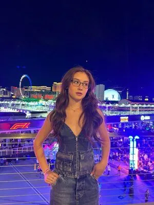 Anna Cathcart OnlyFans Leaked Free Thumbnail Picture - #cB2VEzSPBX