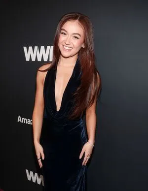 Anna Cathcart OnlyFans Leaked Free Thumbnail Picture - #uJnBFuEB70