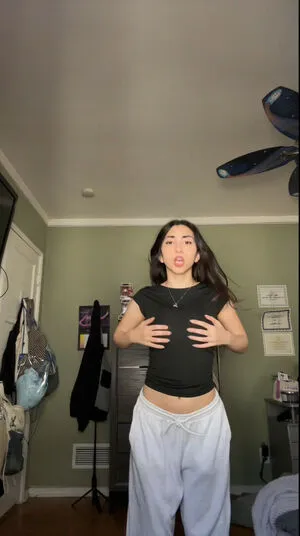 Anna Christy OnlyFans Leaked Free Thumbnail Picture - #7LddYfLXxc