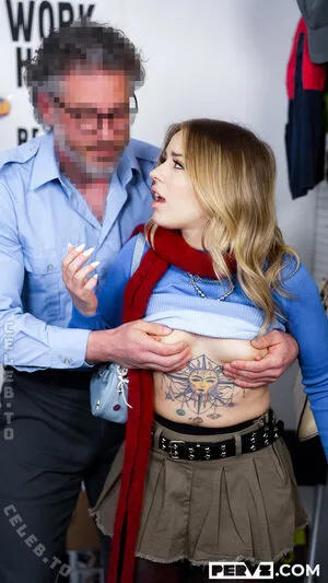 Anna Claire Clouds OnlyFans Leaked Free Thumbnail Picture - #imICpfIhV9