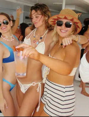 Anna Claire Howland Annaclairehowland OnlyFans Leaked Free Thumbnail Picture - #FZmRmoyOY1