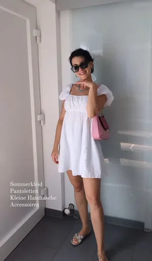 Anna Colorful Fashion OnlyFans Leaked Free Thumbnail Picture - #PtCKFZwsbg