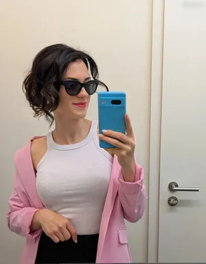Anna Colorful Fashion OnlyFans Leaked Free Thumbnail Picture - #YO1hFiaYT1