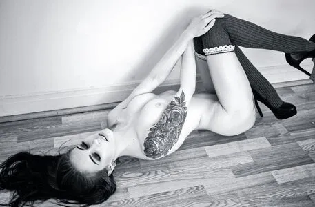 Anna De Ville OnlyFans Leaked Free Thumbnail Picture - #qCrrzixdlm
