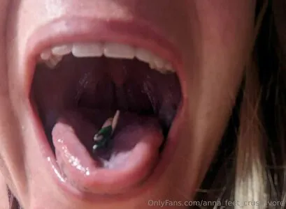 Anna Feet Crush Vore OnlyFans Leaked Free Thumbnail Picture - #rRKYyC06ru