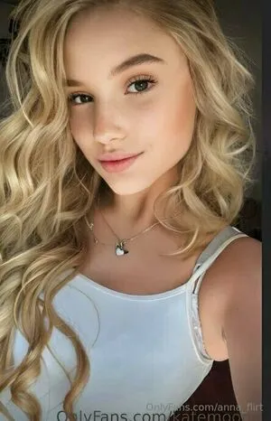 Anna Flirt OnlyFans Leaked Free Thumbnail Picture - #Q2ZG73bq4o