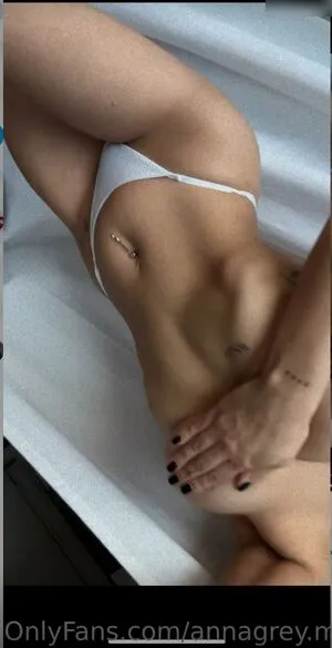 Anna Grey OnlyFans Leaked Free Thumbnail Picture - #AXyYSIiWsb