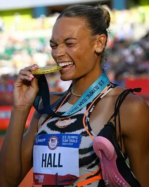 Anna Hall OnlyFans Leaked Free Thumbnail Picture - #HyFL3IutAE