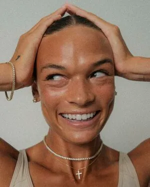 Anna Hall OnlyFans Leaked Free Thumbnail Picture - #OfAh9UumnI