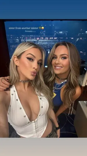 Anna Jay OnlyFans Leaked Free Thumbnail Picture - #hoSZKLC8f2