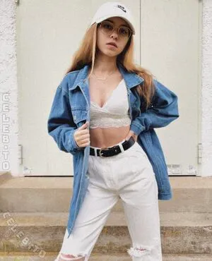 Anna Kauer OnlyFans Leaked Free Thumbnail Picture - #0UwxUqpNdW