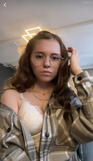 Anna Kauer OnlyFans Leaked Free Thumbnail Picture - #1gu7tzDNJB