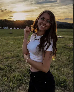 Anna Kauer OnlyFans Leaked Free Thumbnail Picture - #7LoSSCNz7q