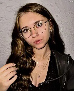 Anna Kauer OnlyFans Leaked Free Thumbnail Picture - #A6kHRZKKaE