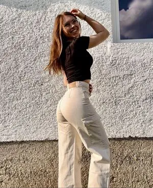 Anna Kauer OnlyFans Leaked Free Thumbnail Picture - #B4Raq6ormv